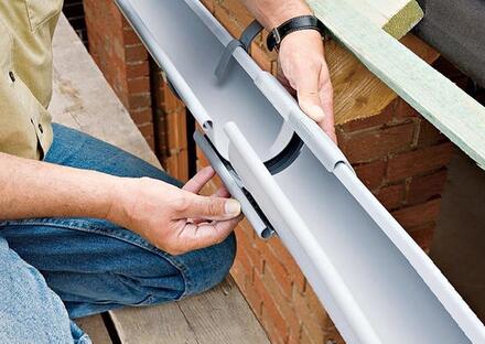 Установка водосточной системы