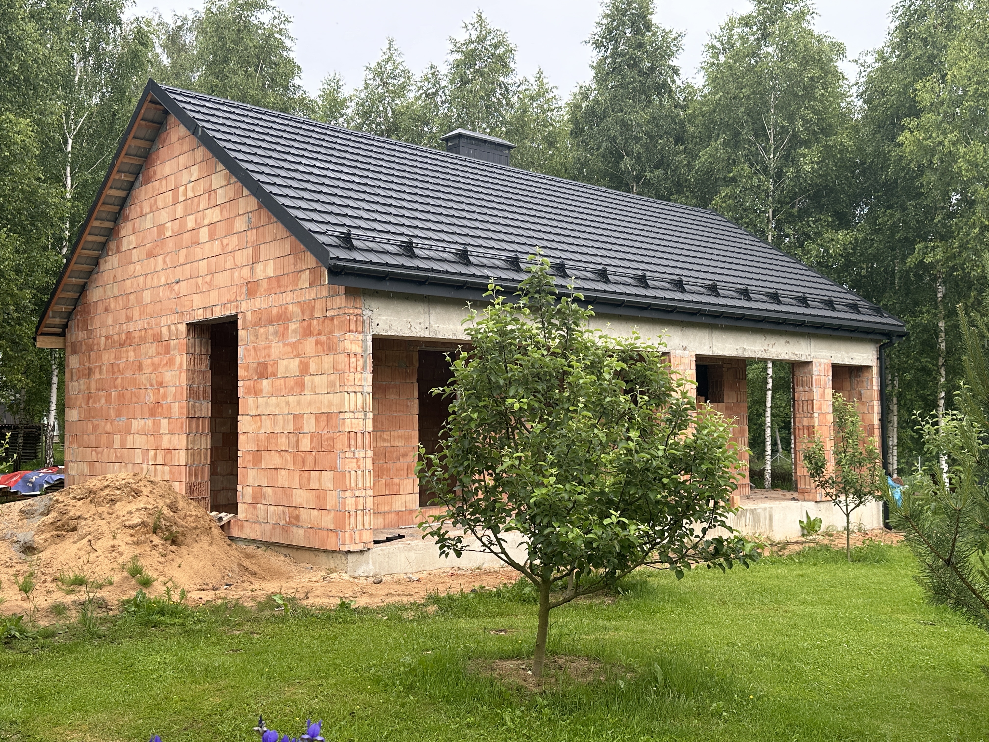 66 Клюев Future 9005
