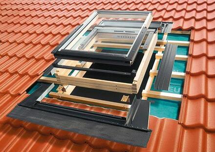 Установка мансардных окон